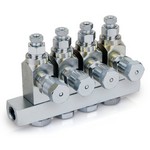 Graco Industrial 24F554 | GL-32 Grease Injector, 304 Stainless Steel, 4-Injector Manifold, 1/8